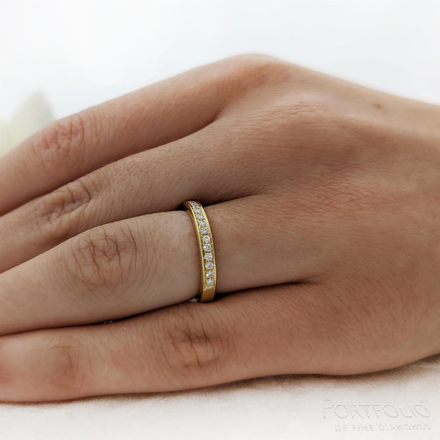 0.24ct Diamond Yellow Gold Wedding Ring