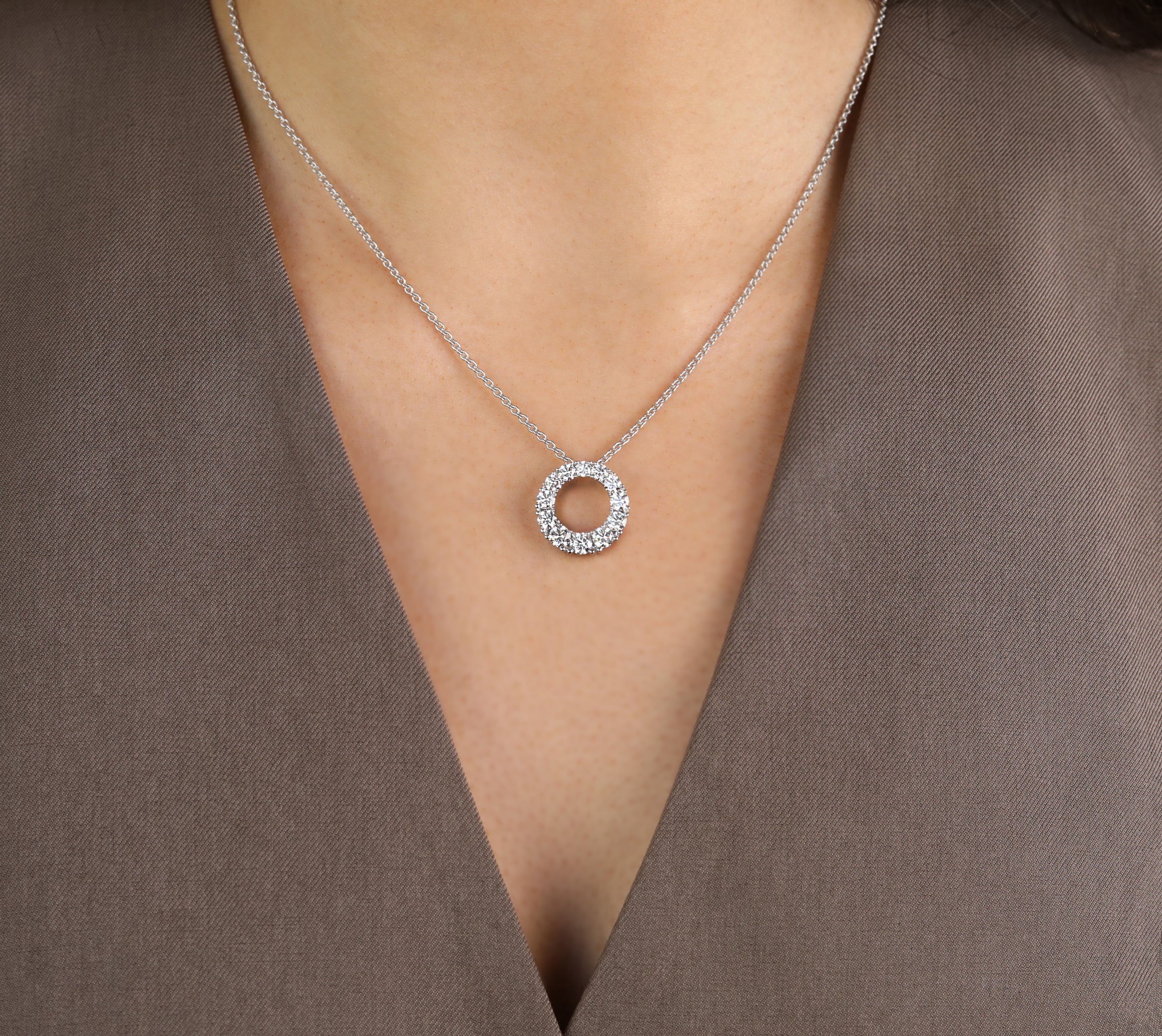 Eternal Dimaond Circle Necklace 18ct White Gold