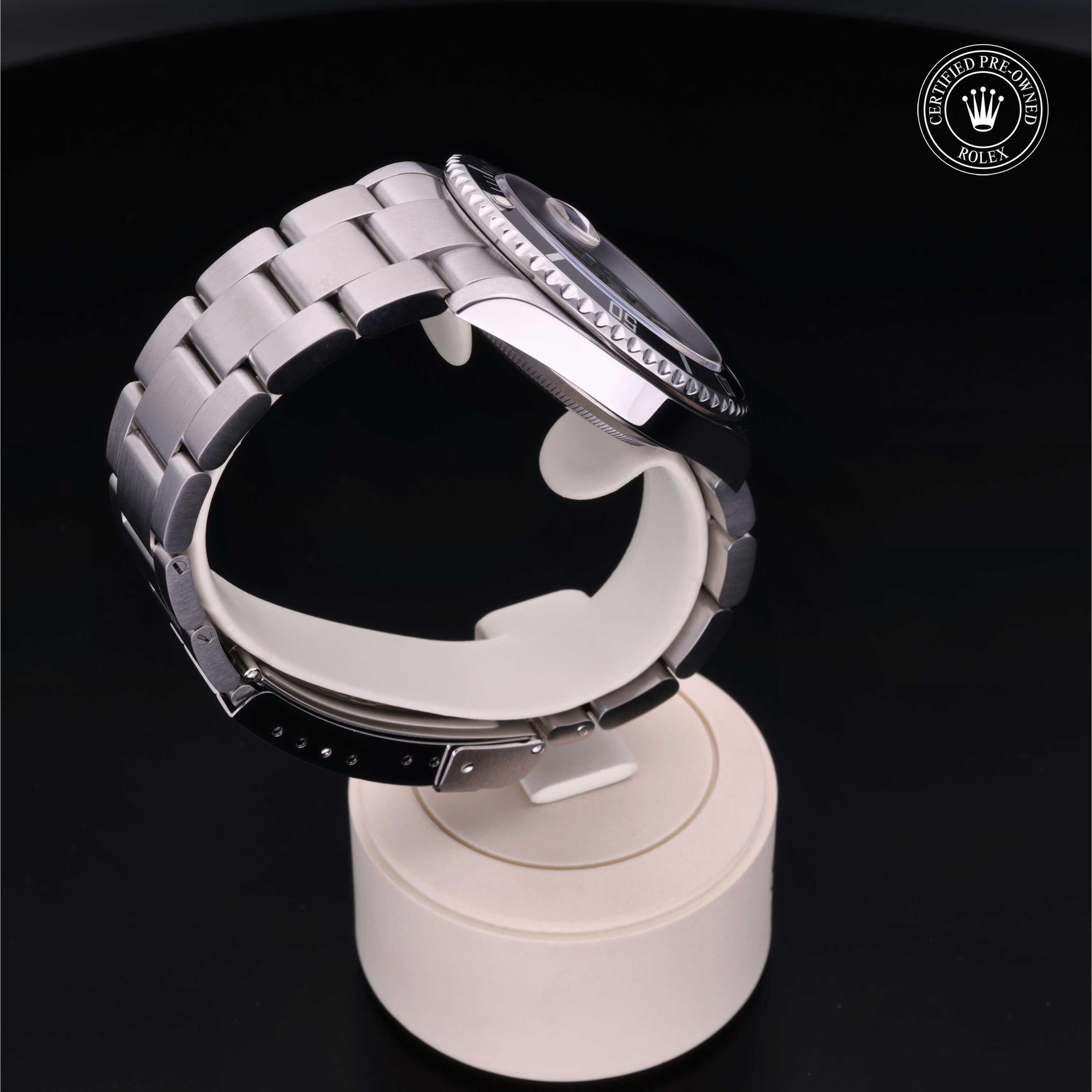 Submariner Date 360 image 25