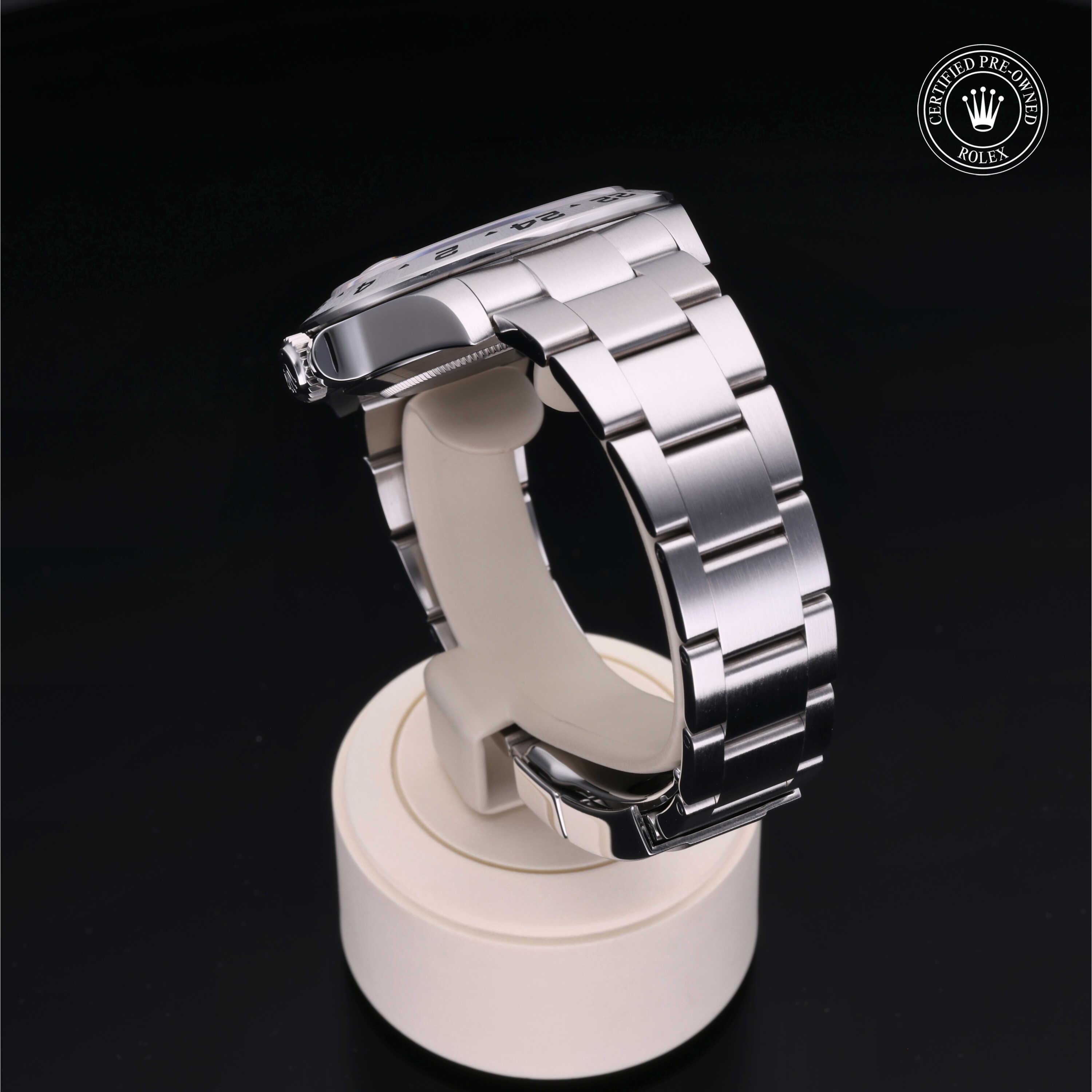 Oyster Perpetual Explorer II 360 image 16