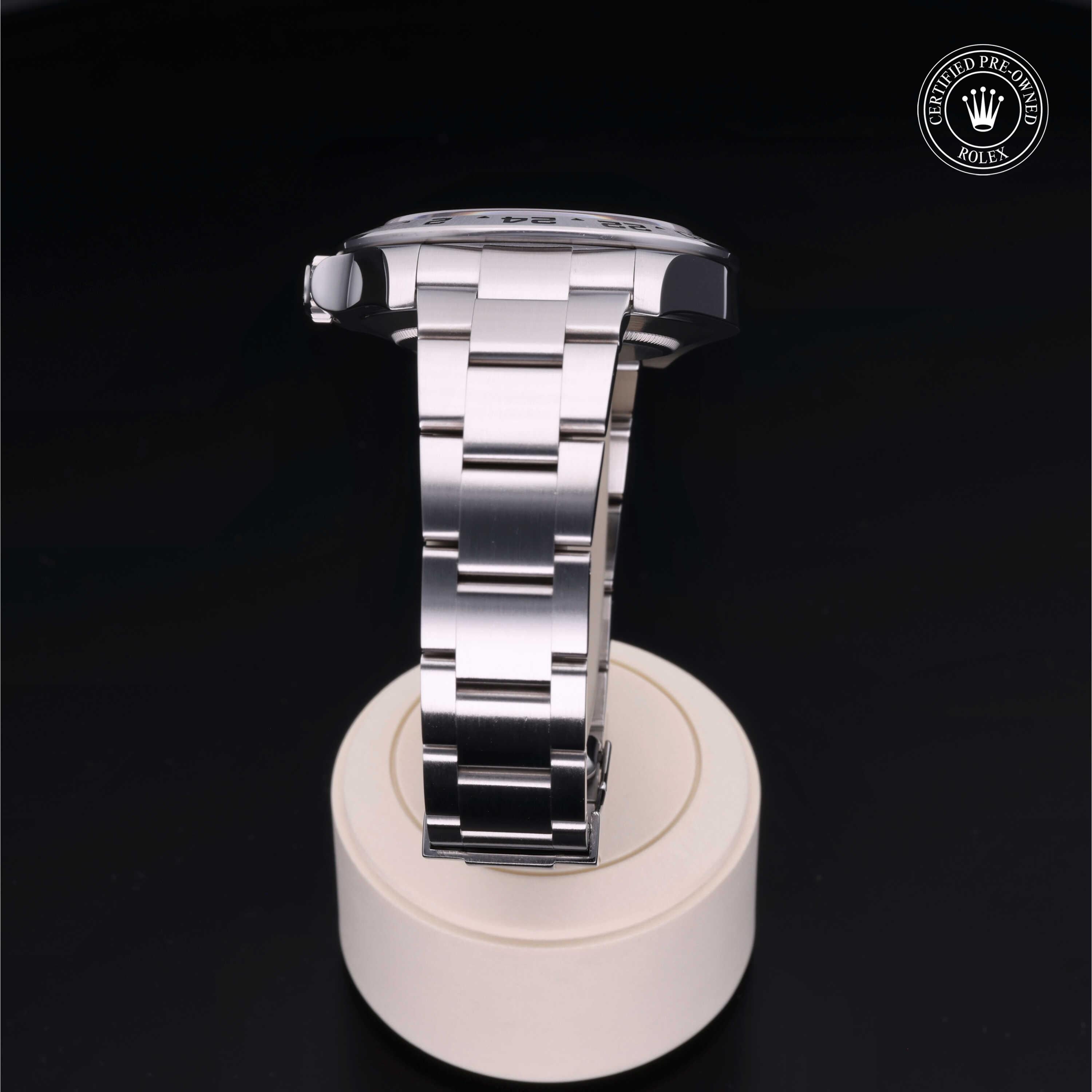 Oyster Perpetual Explorer II 360 image 19