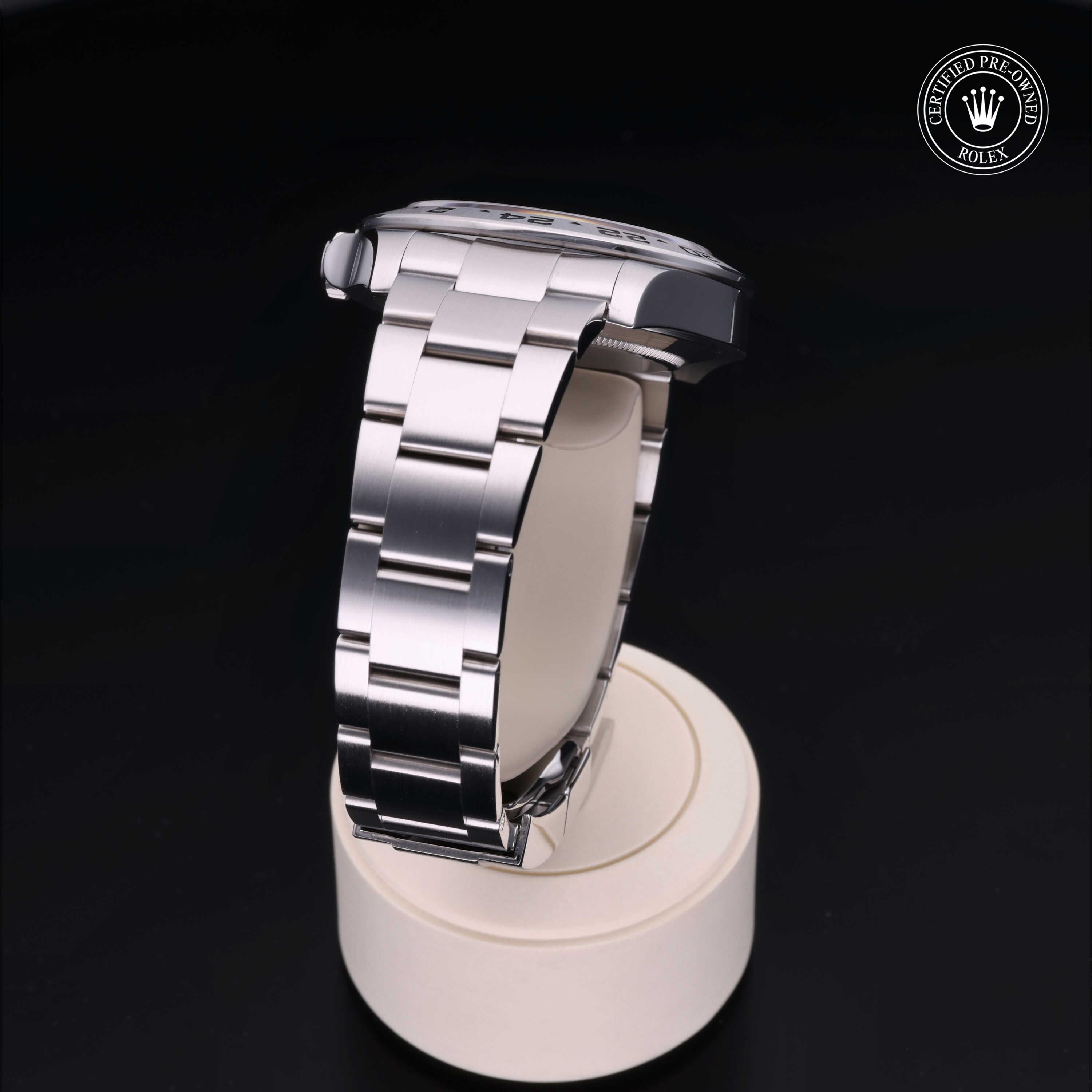 Oyster Perpetual Explorer II 360 image 20