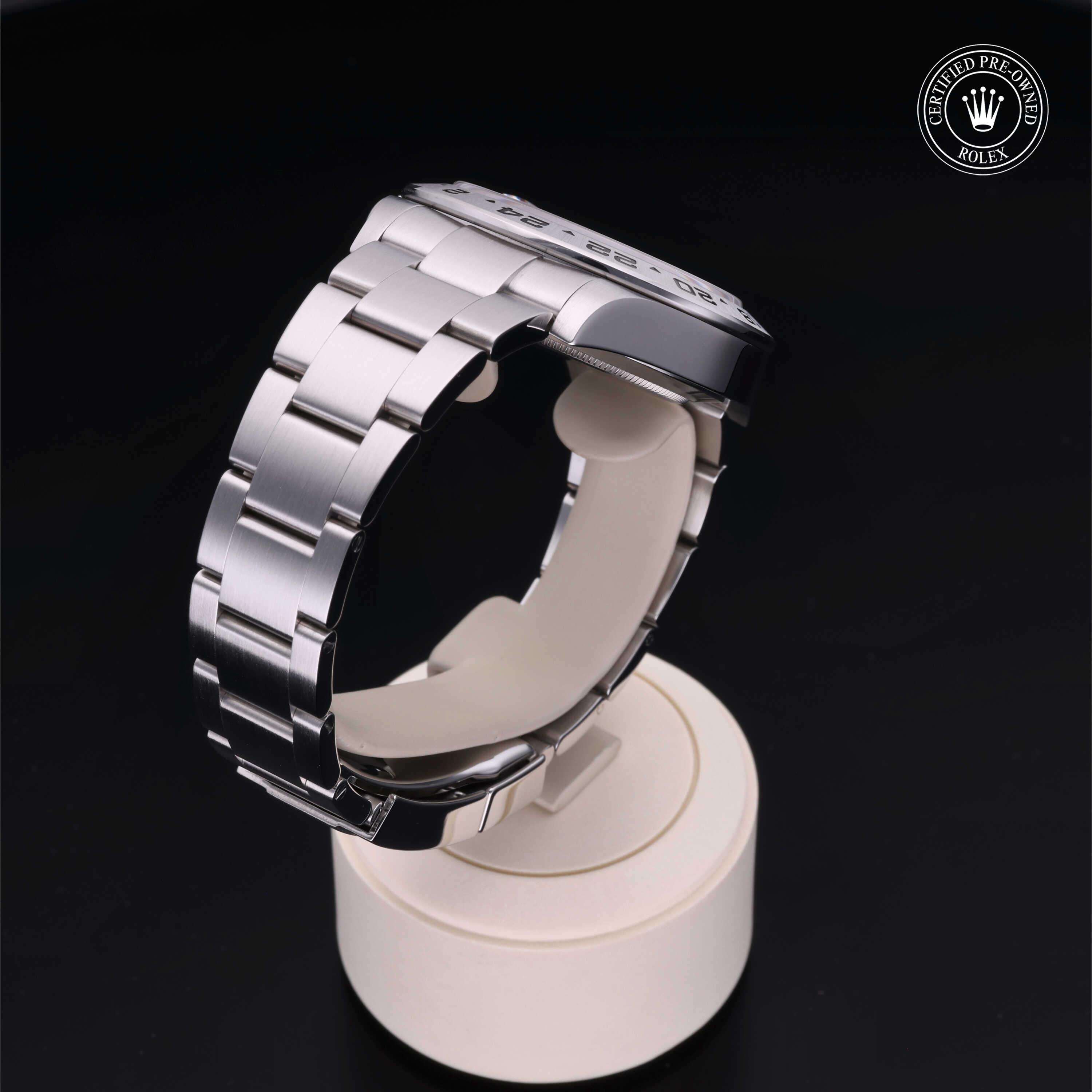 Oyster Perpetual Explorer II 360 image 22