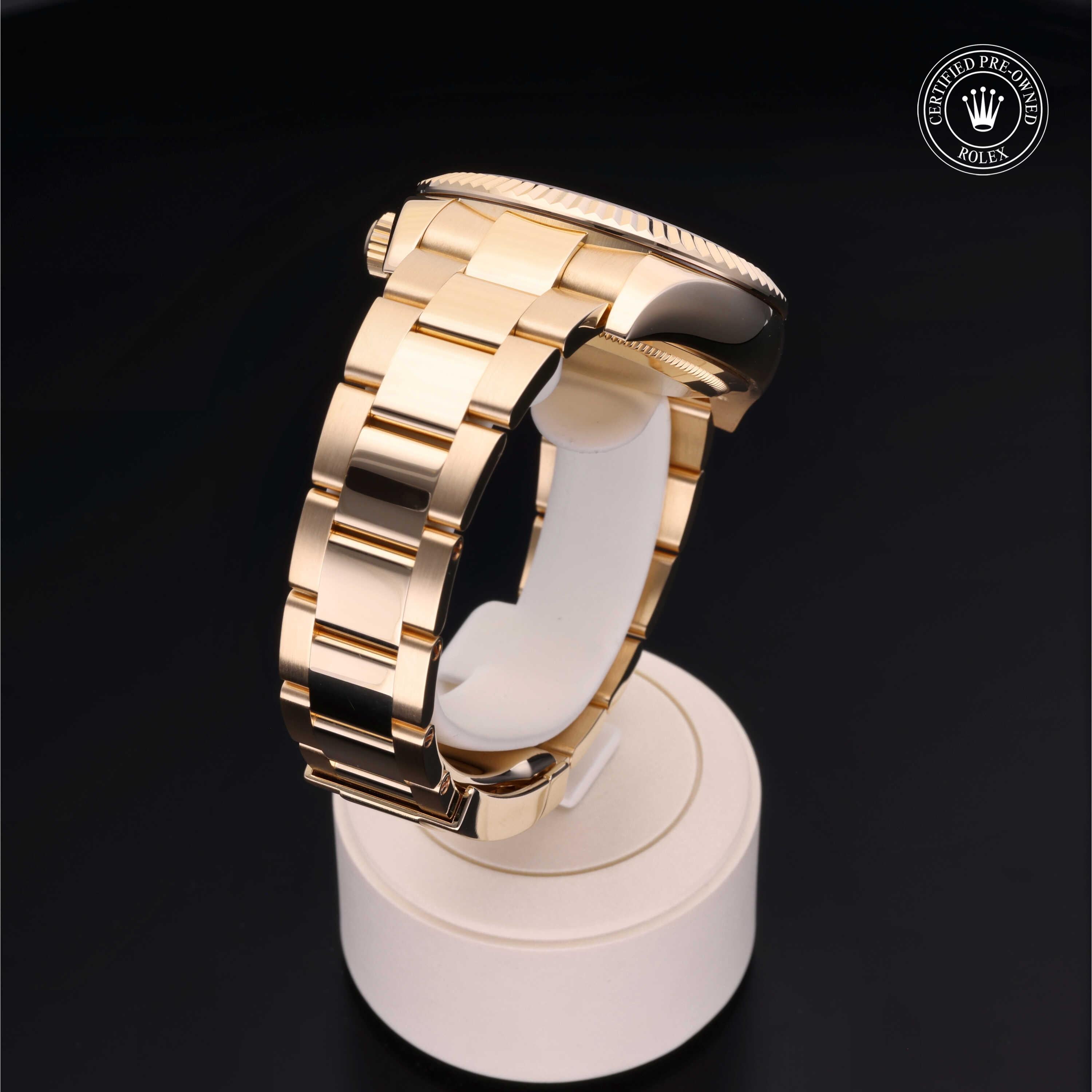 Sky-Dweller 360 image 21
