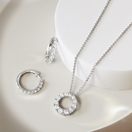 Eternal by Lunn's Portfolio of Fine Diamonds