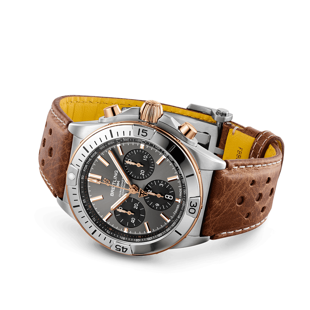 Breitling Chronomat B01 42Triumph TB0134101M1X1