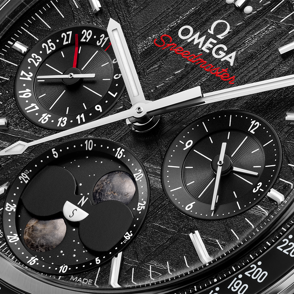 OMEGA Speedmaster Moonphase 304.30.43.52.01.001