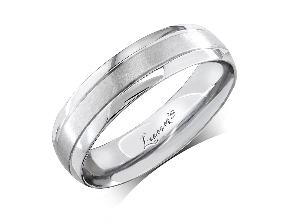 Medium weight Patterned Wedding Ring