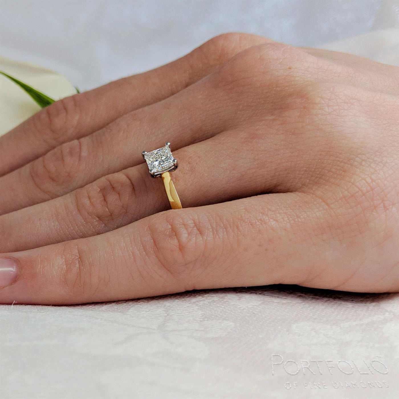 Solitaire 0.71ct F SI1 Diamond Yellow Gold/Platinum Ring