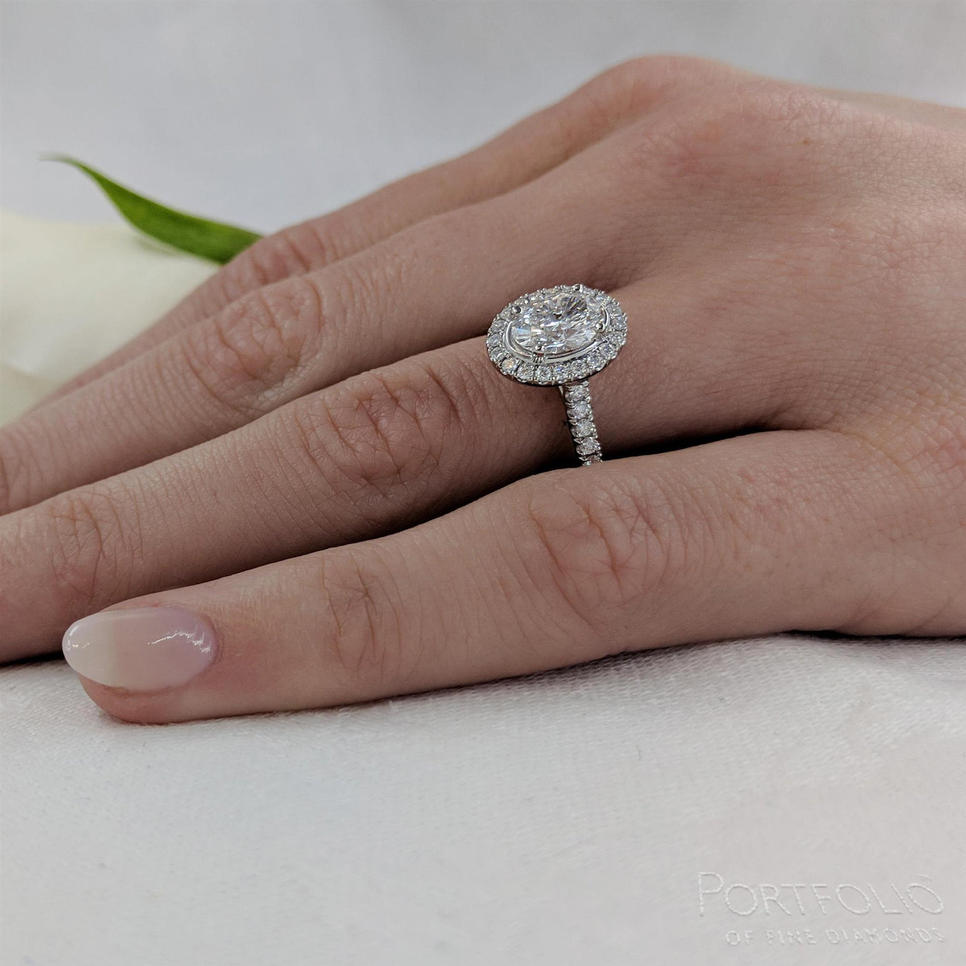 Cluster 0.90ct F VS2 Diamond Platinum Ring