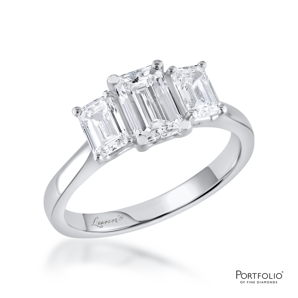 Three Stone 0.85ct F VS1 Diamond Platinum Ring