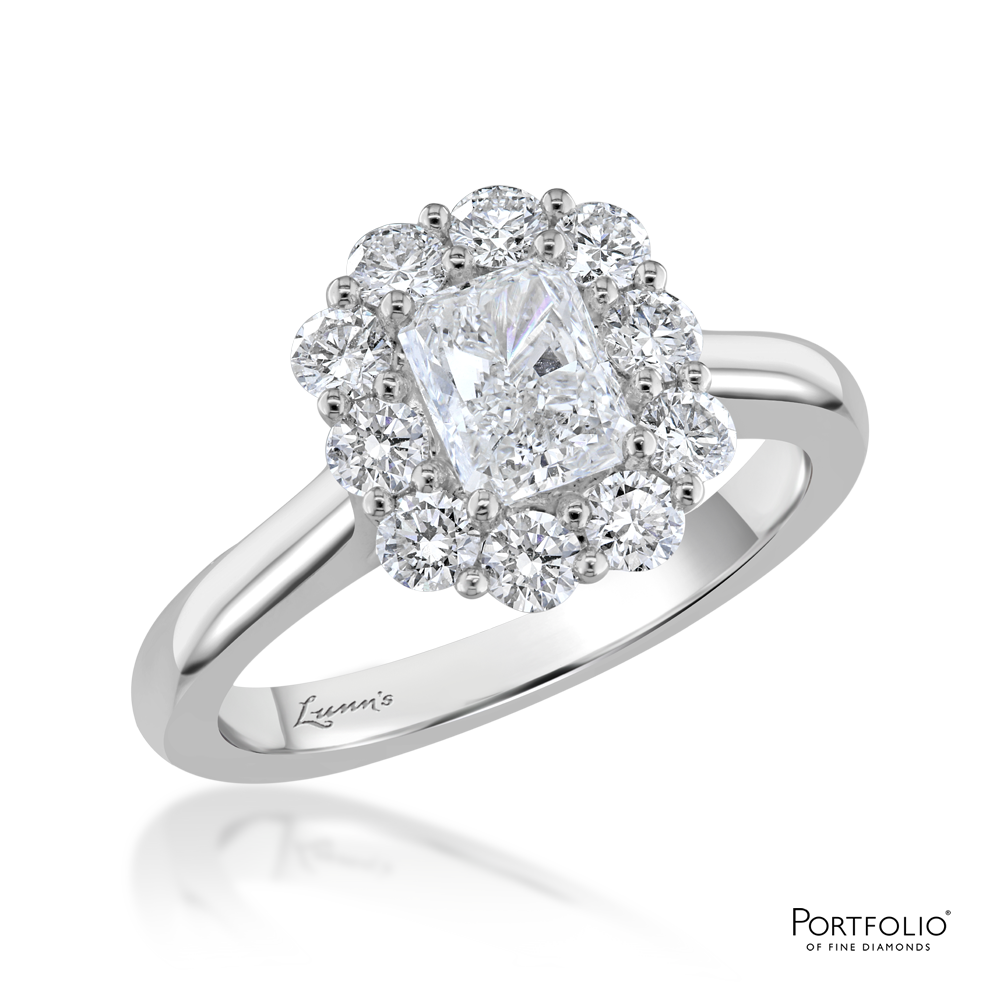 Cluster 0.91ct E SI1 Diamond Platinum Ring