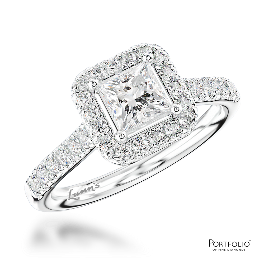 Cluster 0.40ct D SI1 Diamond Platinum Ring