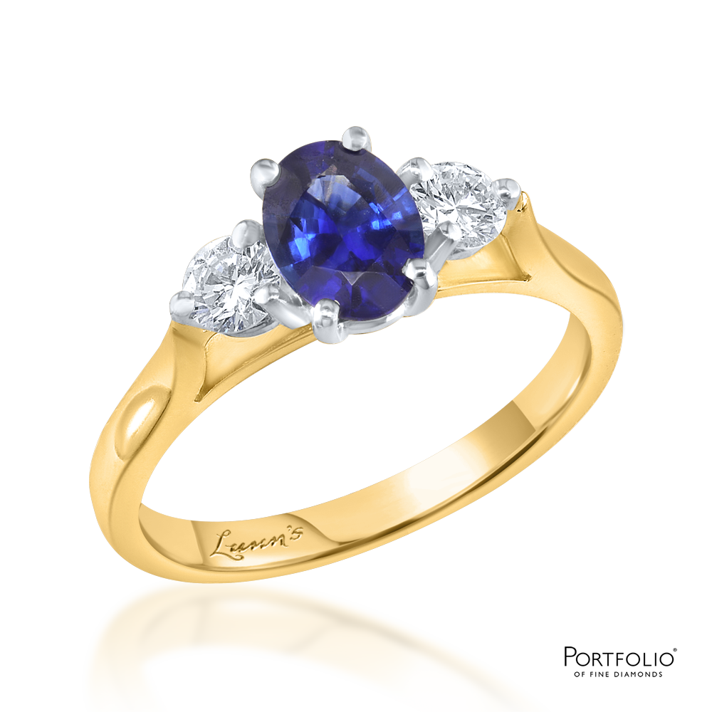 Three Stone 0.89ct Sapphire Yellow Gold Ring