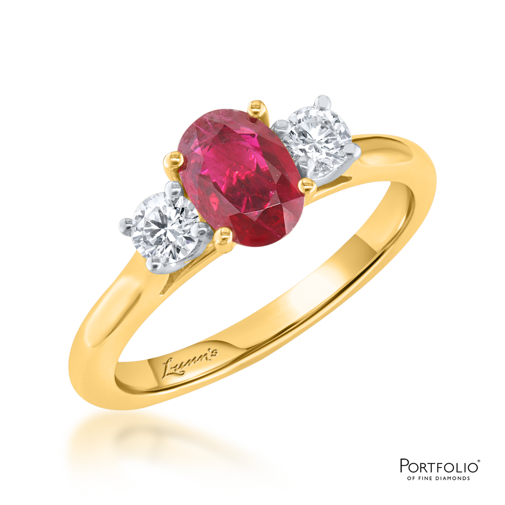 Three Stone 0.77ct Ruby Yellow Gold Ring