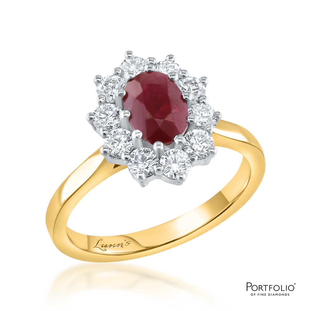 Cluster 1.29ct Ruby Yellow Gold Ring