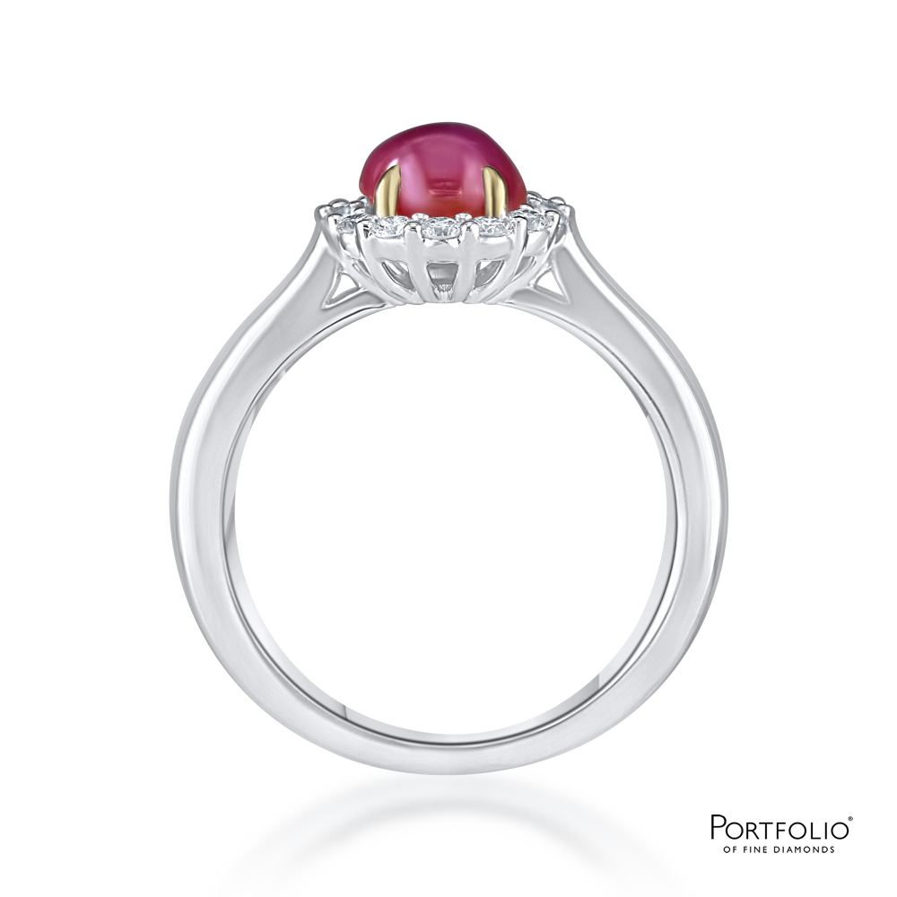 Cluster 2.54ct Cabochon Star Ruby White Gold Ring