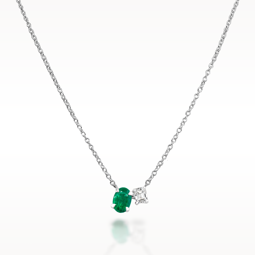 0.82ct Emerald And Diamond White Gold Necklace