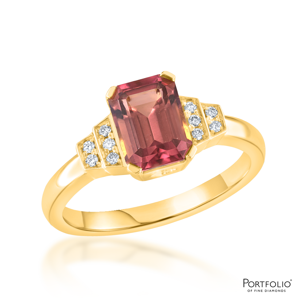 Solitaire 1.65ct Pink Tourmaline Yellow Gold Ring