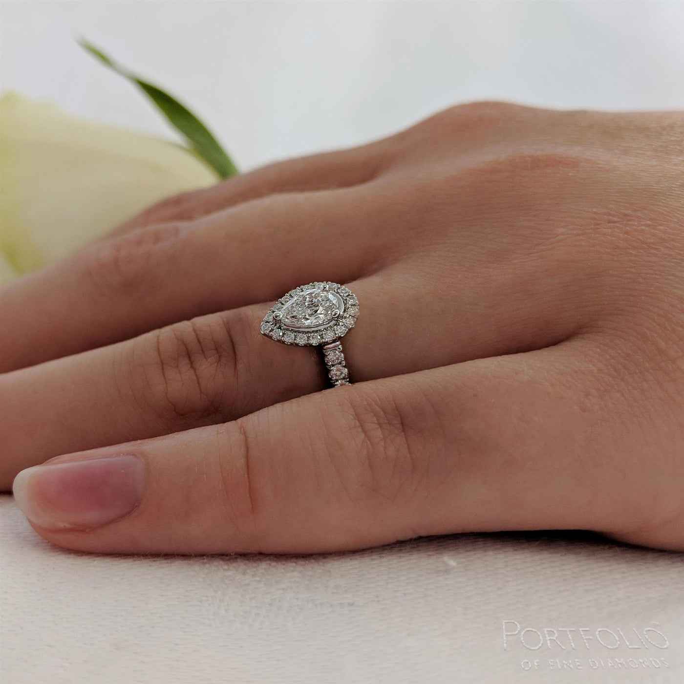 Cluster 0.30ct E VS1 Diamond Platinum Ring