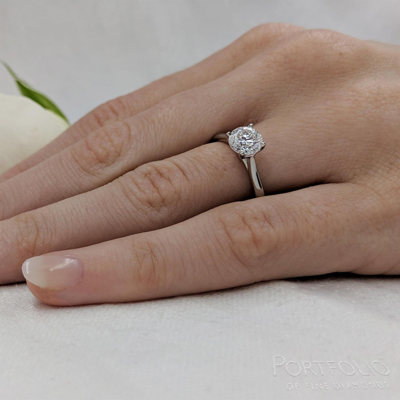 Solitaire 0.90ct F VS2 Diamond Platinum Ring