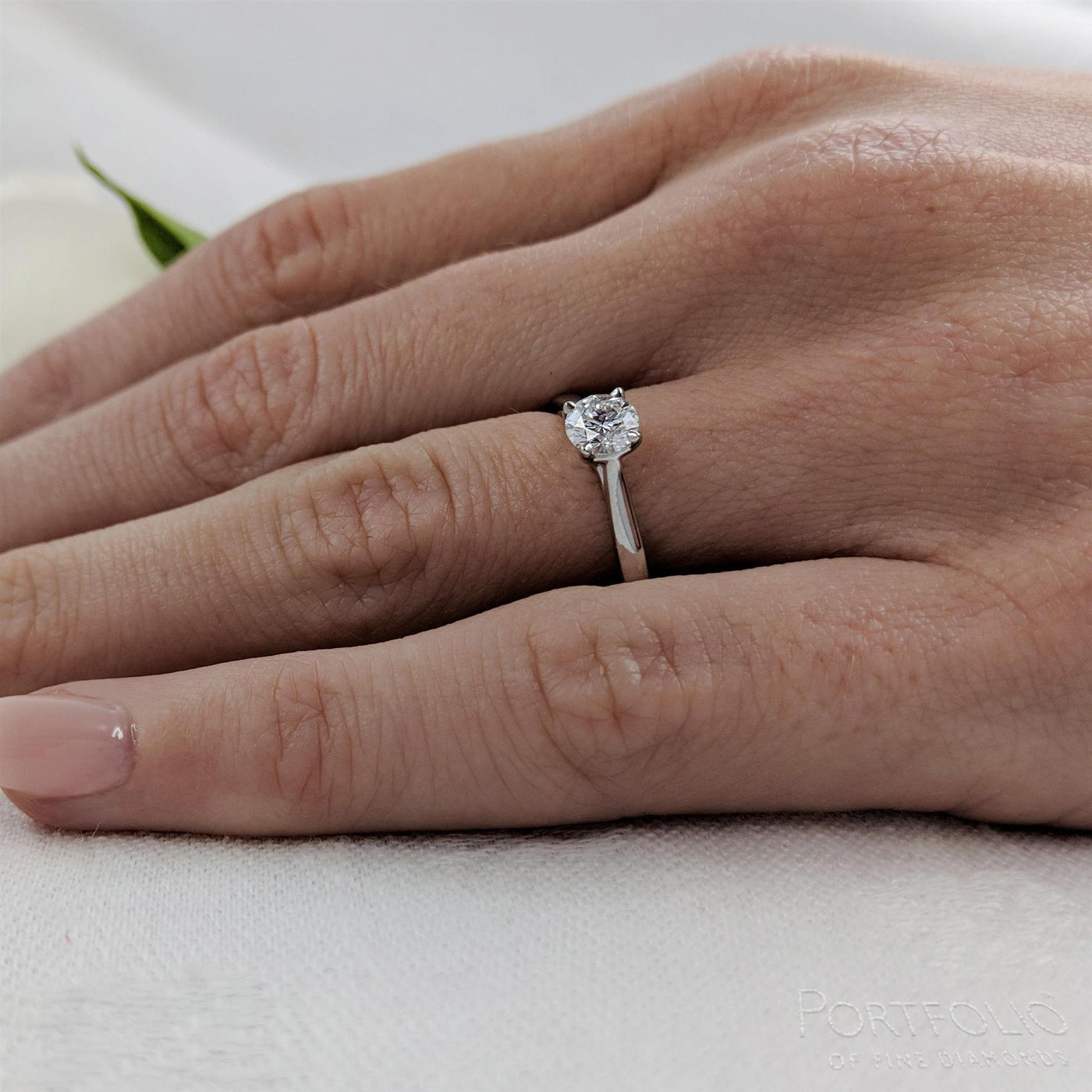 Solitaire 0.40ct F VS2 Diamond Platinum Ring