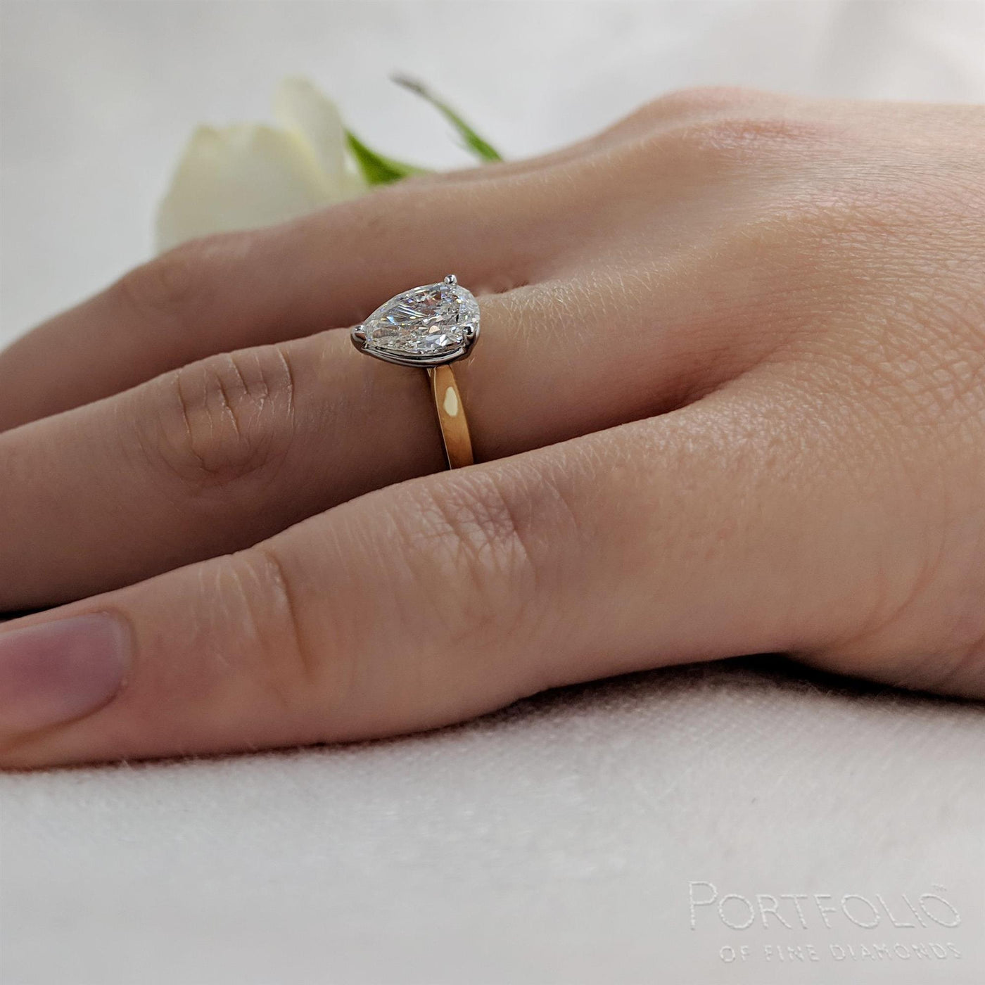 Solitaire 0.90ct G VS2 Diamond Yellow Gold/Platinum Ring