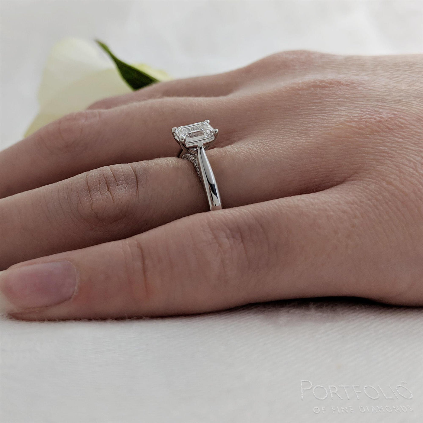 Solitaire 0.70ct F VS2 Diamond Platinum Ring