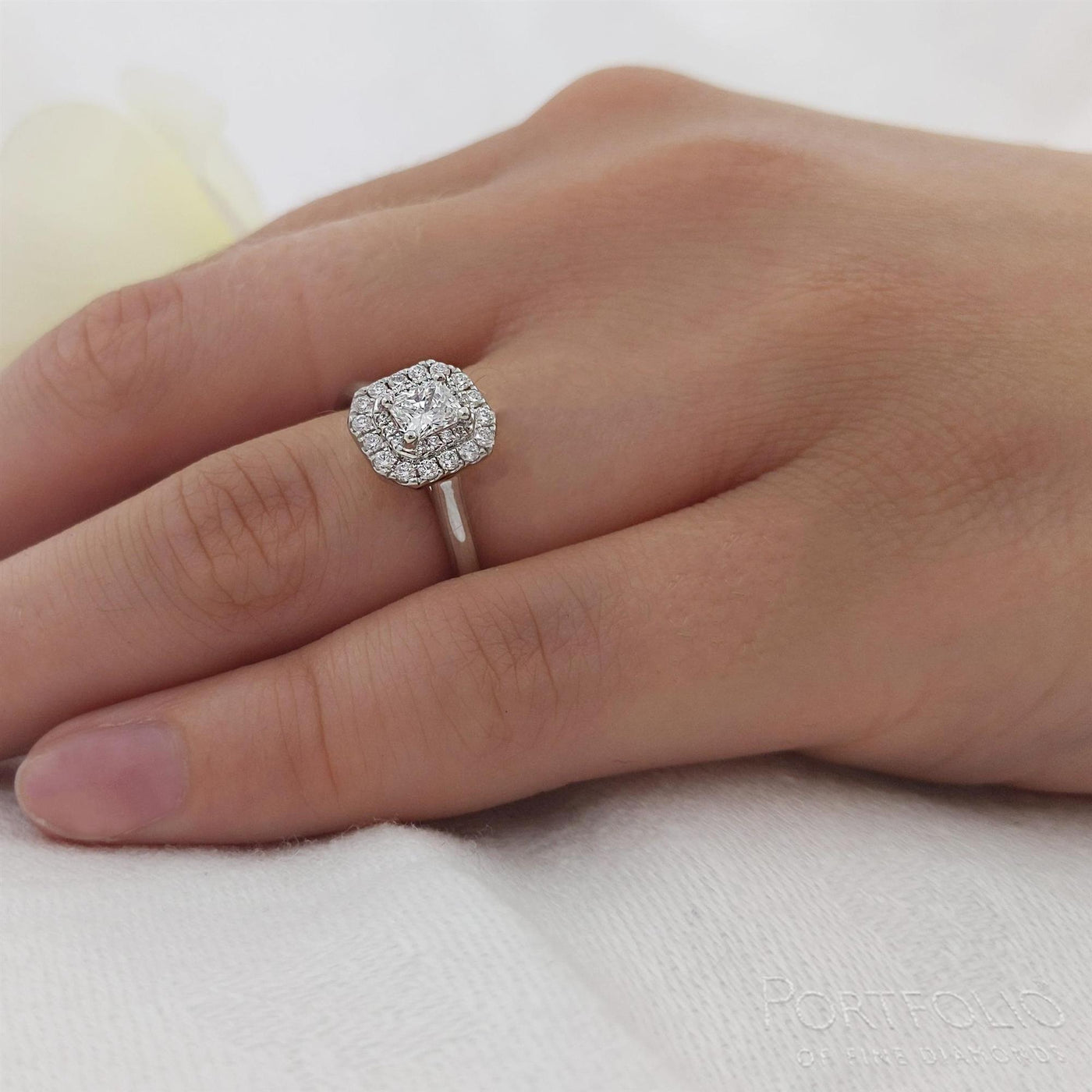 Cluster 0.42ct F VS1 Diamond Platinum Ring
