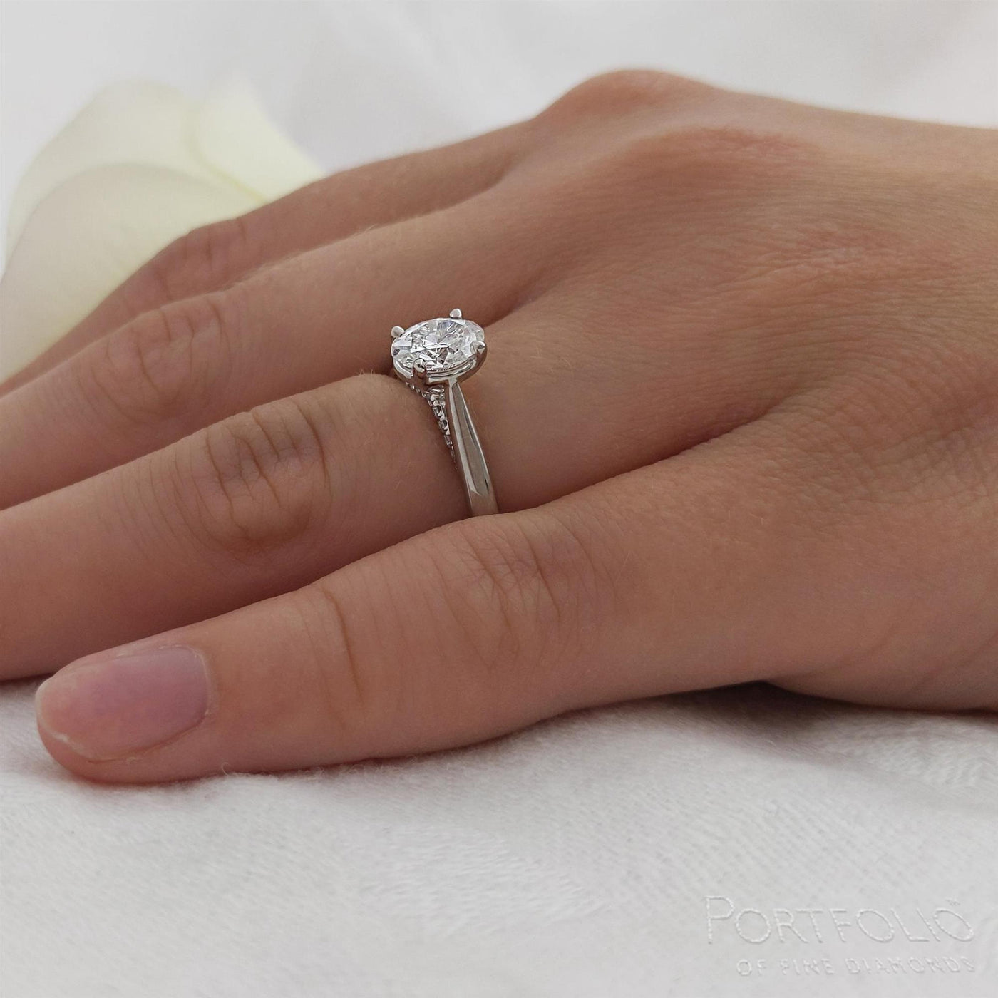 Solitaire 0.90ct F SI1 Diamond Platinum Ring