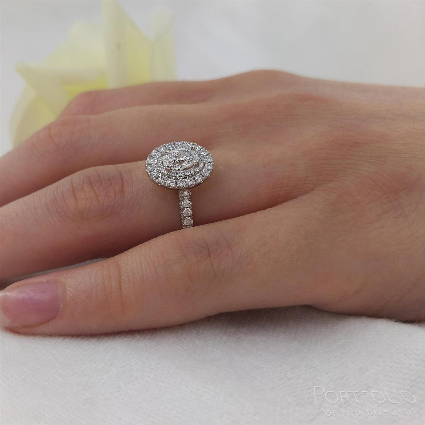 Cluster 0.50ct D SI1 Diamond Platinum Ring