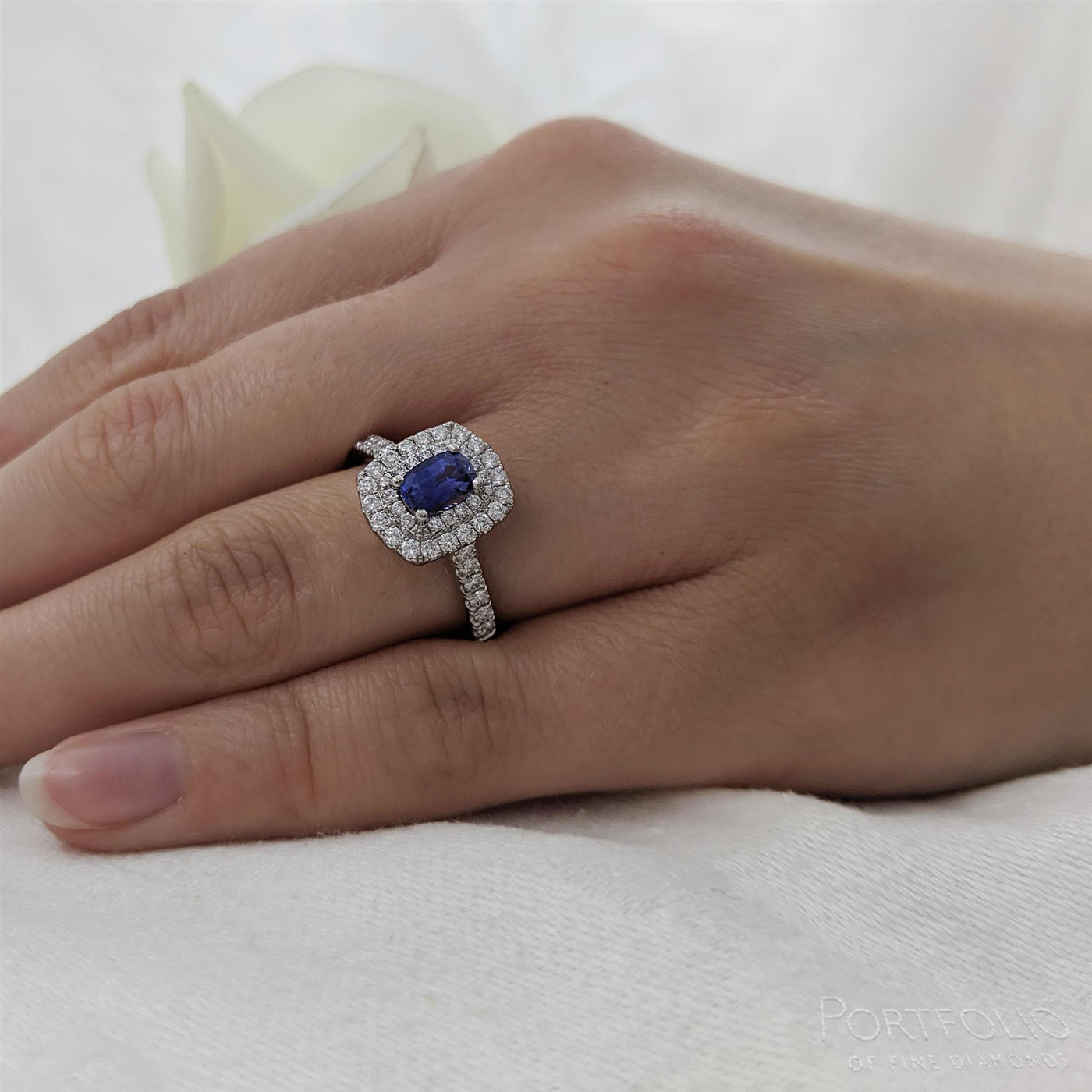 Cluster 0.47ct Sapphire Platinum Ring