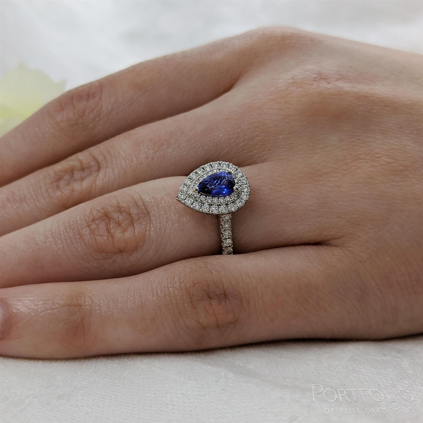 Cluster 0.76ct Sapphire Platinum Ring