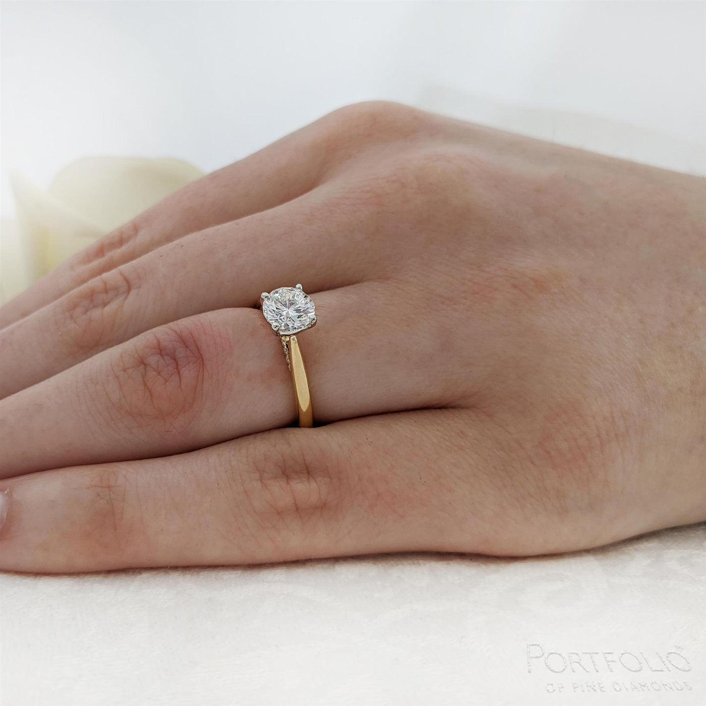 Solitaire 0.71ct G SI1 Diamond Yellow Gold/Platinum Ring