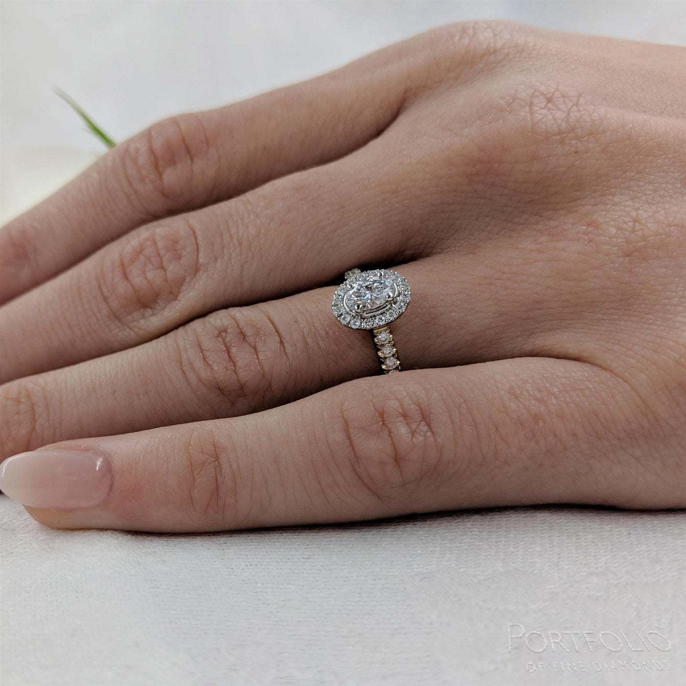Cluster 0.33ct F SI1 Diamond Yellow Gold/Platinum Ring
