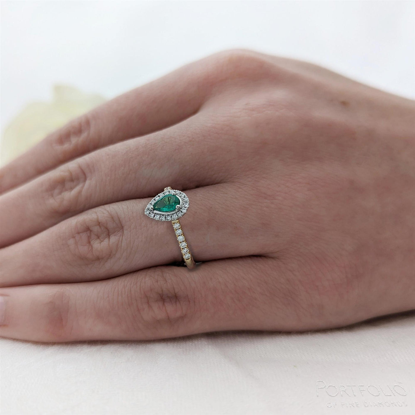 Cluster 0.61ct Emerald Yellow Gold/Platinum Ring