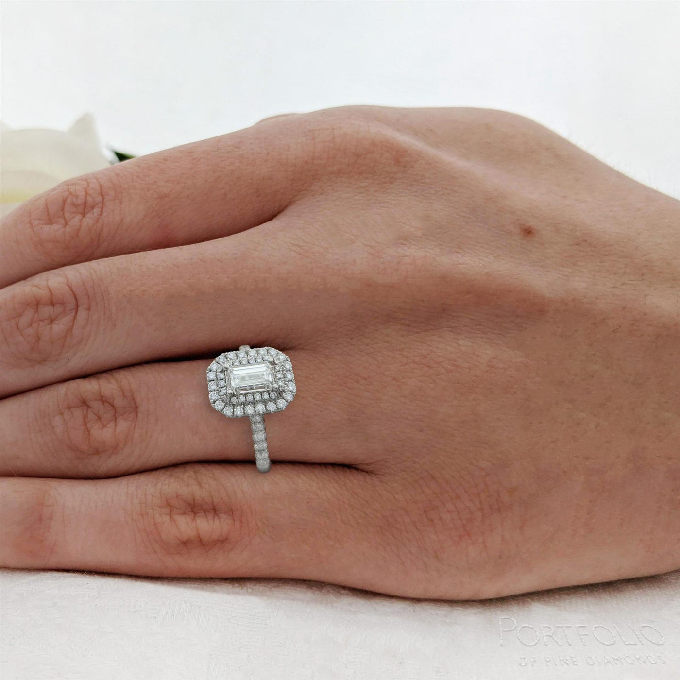 Cluster 1.00ct D VS1 Diamond Platinum Ring