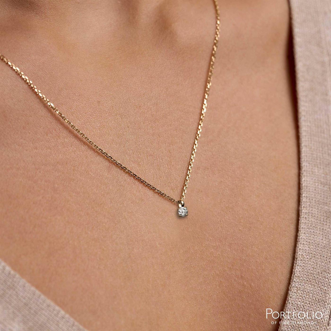 0.22ct Diamond Yellow Gold Pendant