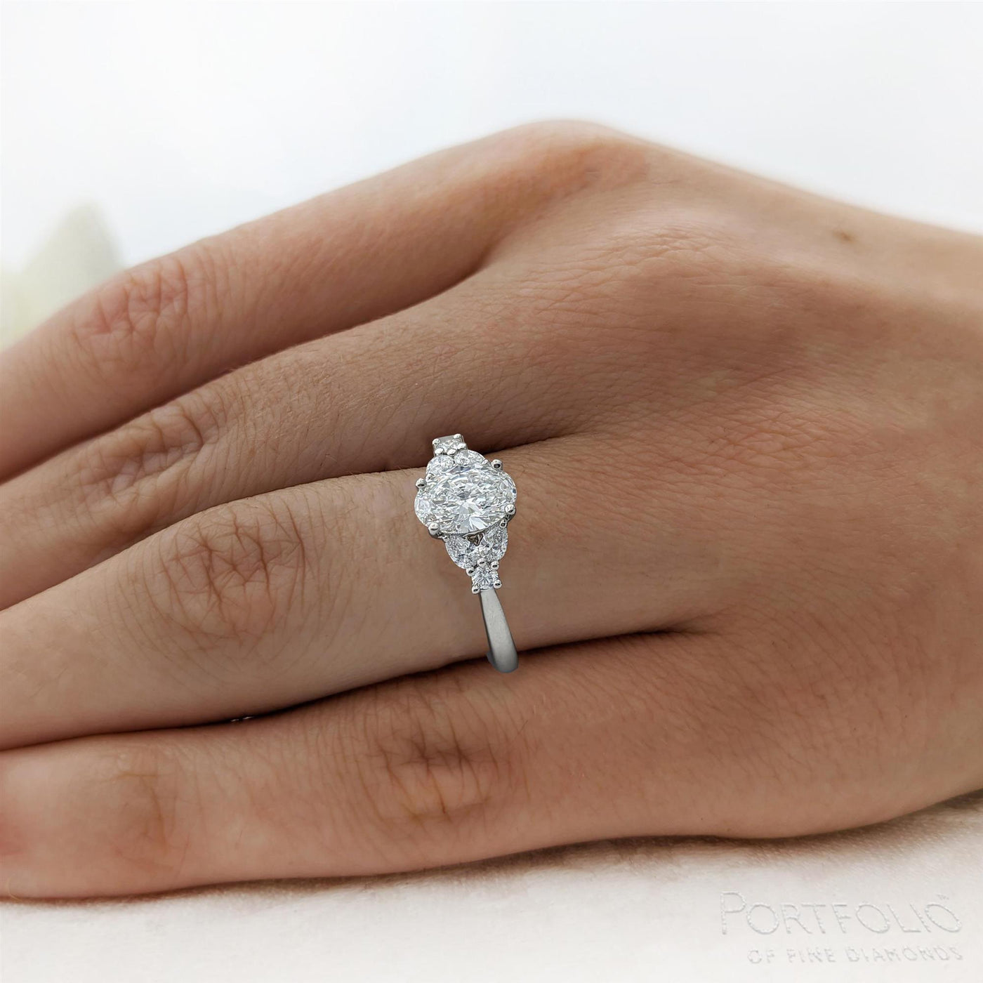 Solitaire 0.90ct E VS2 Diamond Platinum Ring