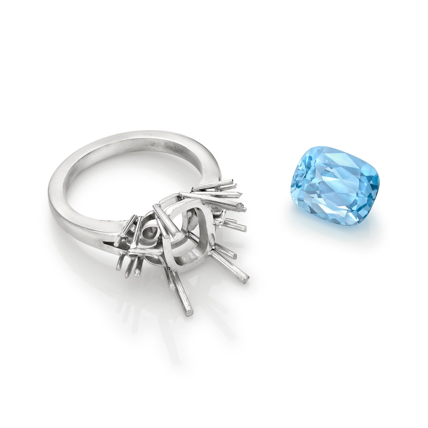 Butterfly Meadow Aquamarine and Diamond Ring