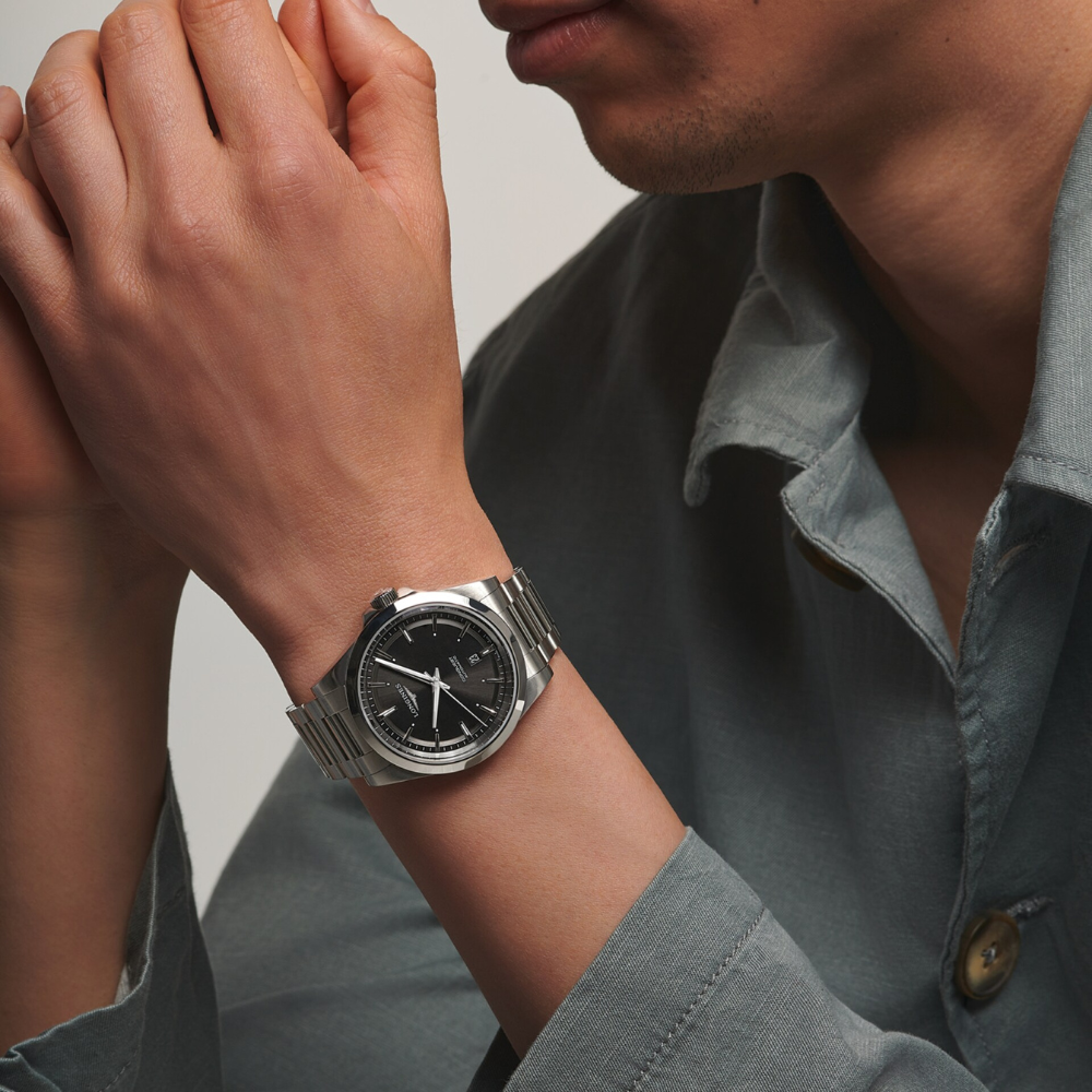 Longines Conquest L3.830.4.52.6