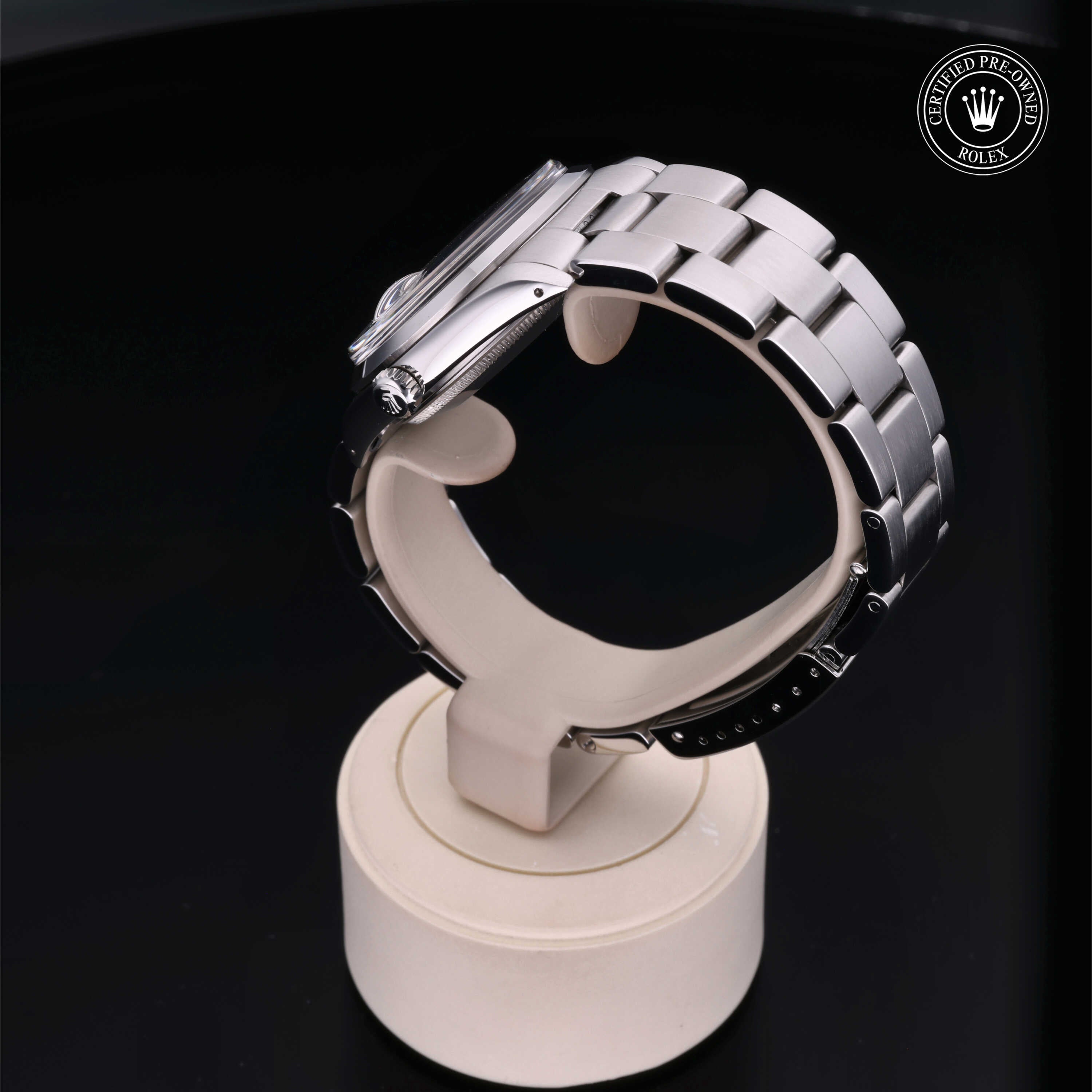 Oyster Perpetual Date 34 360 image 13