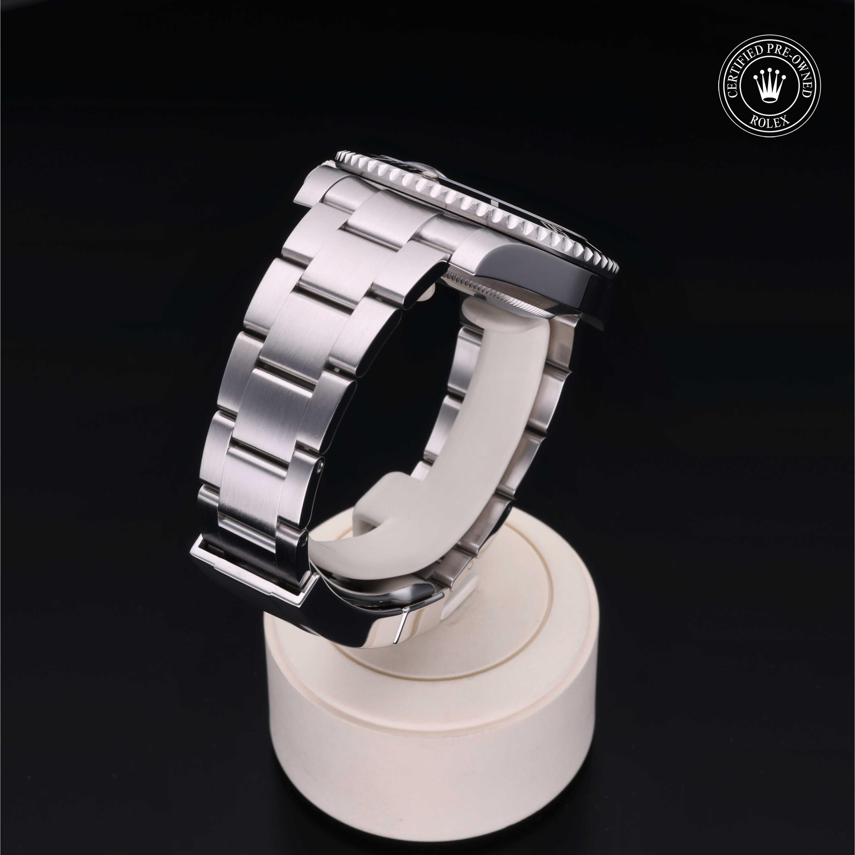 Submariner Date 360 image 22