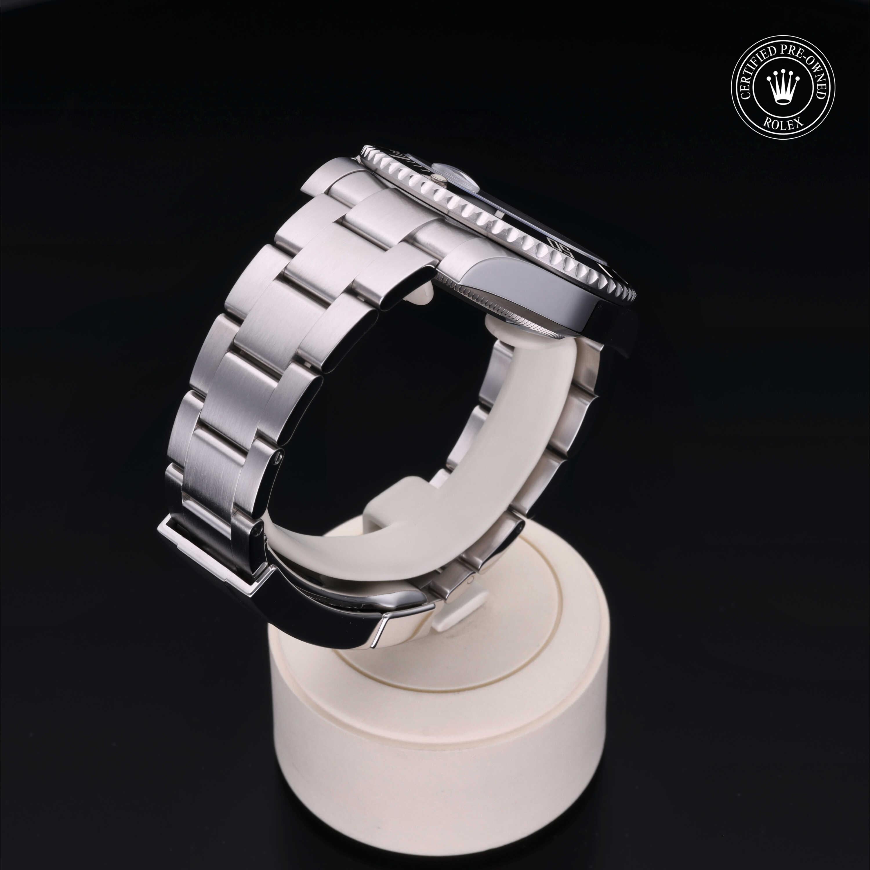 Submariner Date 360 image 23